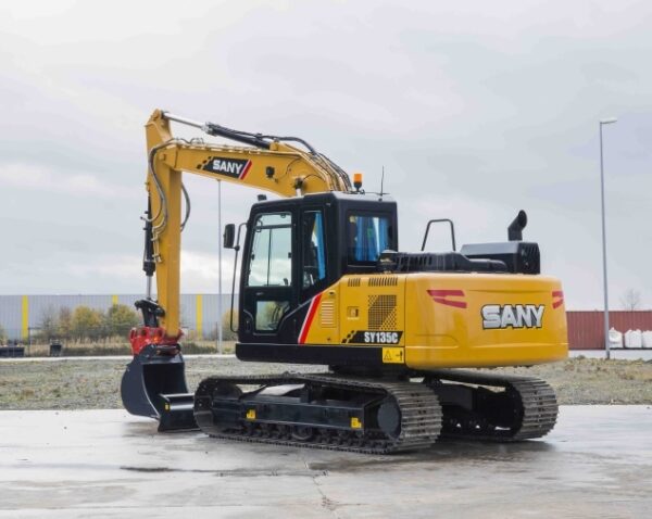 Sany Escavatore SY135C